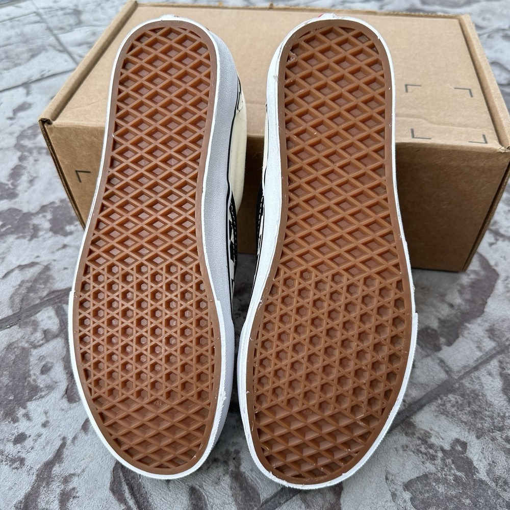 NEW Vans Checkerboard Skate Shoes Slip On Black White Men's 9 or Women 10.5 - Picture 4 of 5